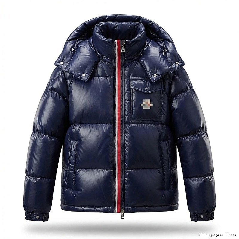 Moncler's classic style fashionable dark blue down jacket