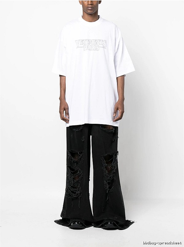 Resort Statement graphic T-shirt Black Colorful Lucky with Premium Look