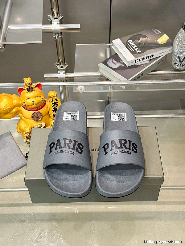 Balenciaga PARIS Trendy Grey Slippers