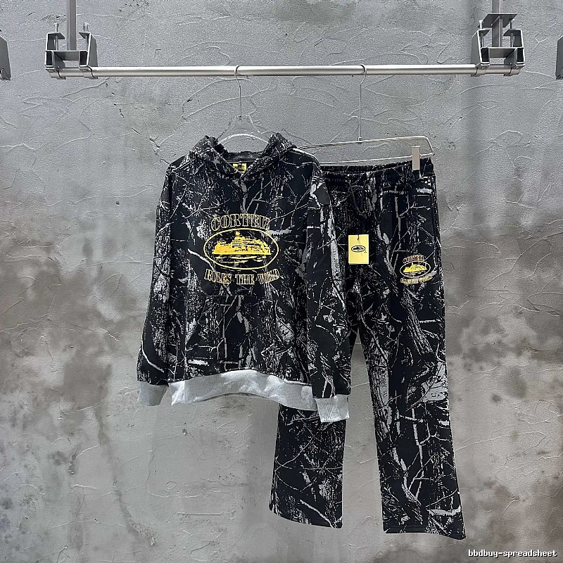 Corteiz Graffiti Style Black and Grey Suit