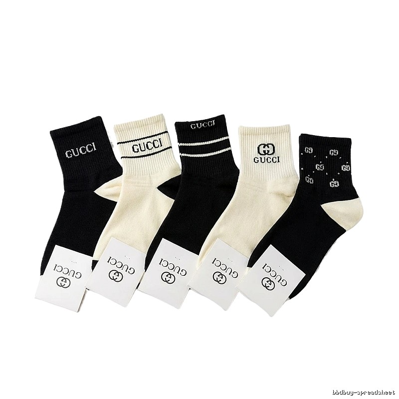 Gucci minimalist black and white socks