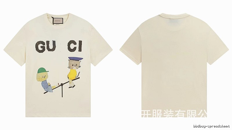 Gucci Playful Whimsical Animal Print Off-white T-shirt