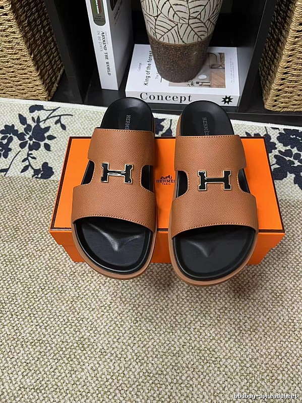 Hermès H-Buckle Minimalist Style Caramel Brown Slide Sandals