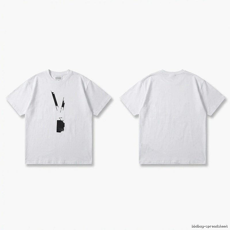Maison Margiela minimalist style white T-shirt