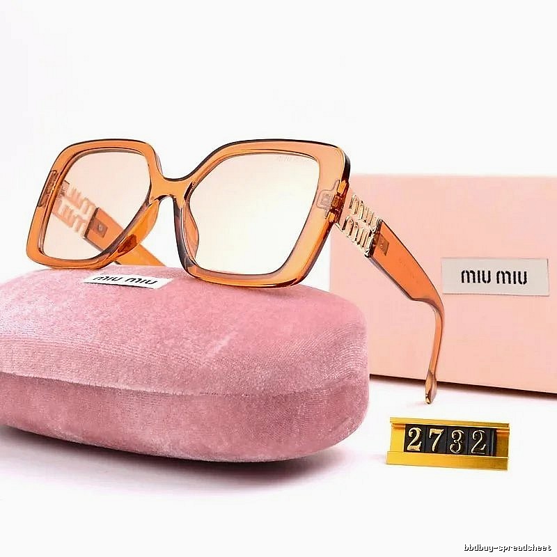 Miu Miu Streetwear Oversized sunglasses Black Oval Sunglasses with Practical Shape