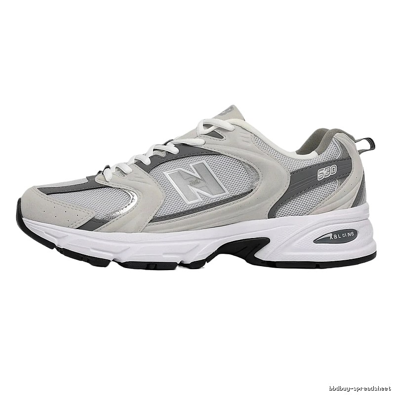 New Balance 580 retro-style gray sports shoes