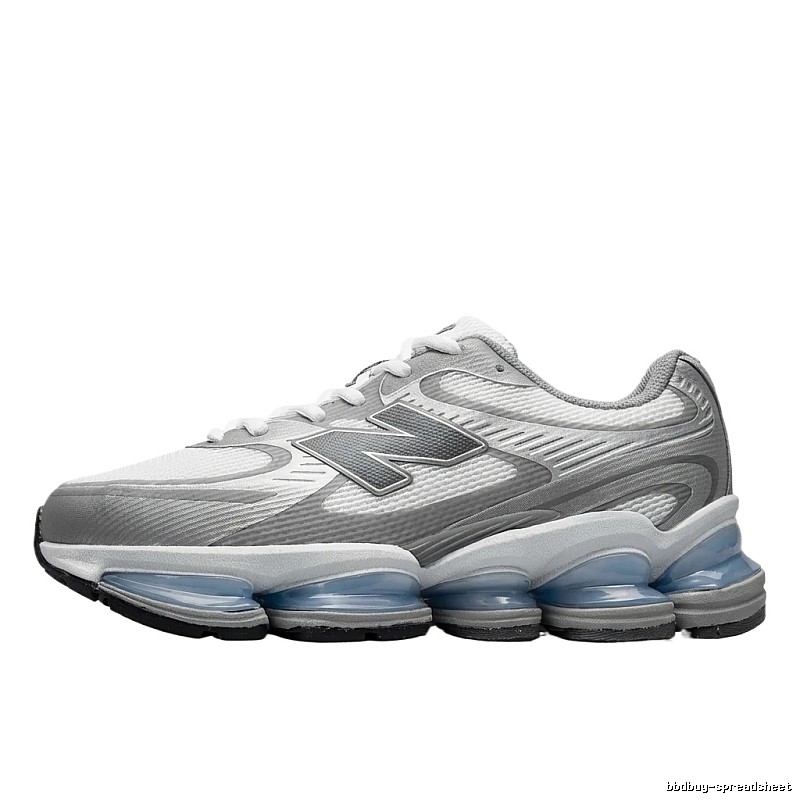 New Balance retro-style silver and white sports shoes