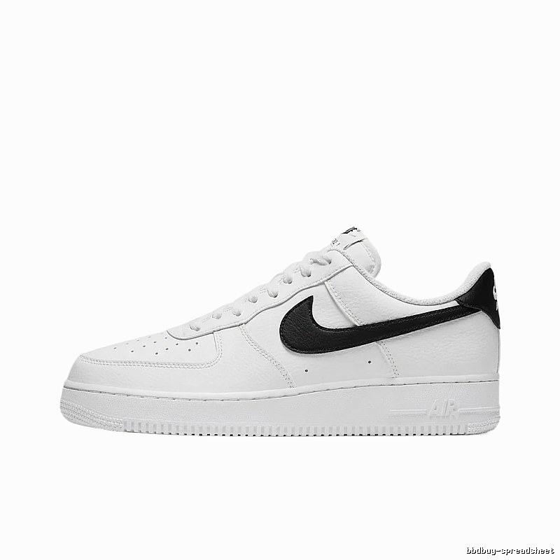 Nike Air Force 1 Black and White Simple Sneakers
