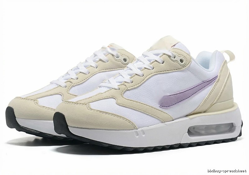 Nike retro-style off-white sports shoes