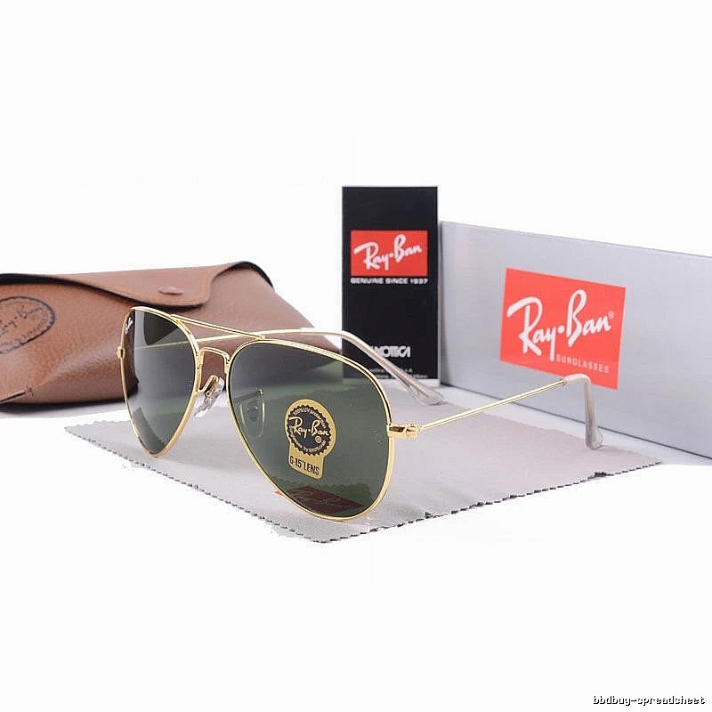 Ray-Ban Weekend Aviator sunglasses Gold Tone Sunglasses for Weekend Wear