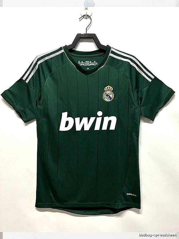 Real Madrid Weekend Retro Teka soccer jersey White Retro Football for Seasonal Looks