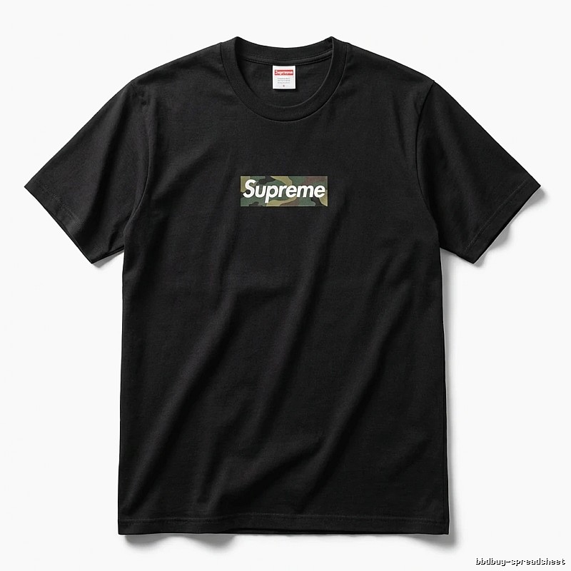 Supreme camouflage-style black T-shirt