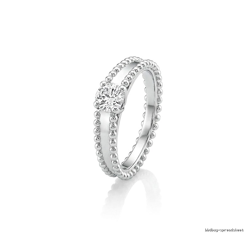 Van Cleef & Arpels diamond minimalist style ring