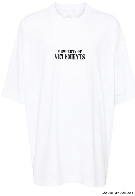 Weekend Statement graphic T-shirt Black Colorful Lucky for Weekend Wear
